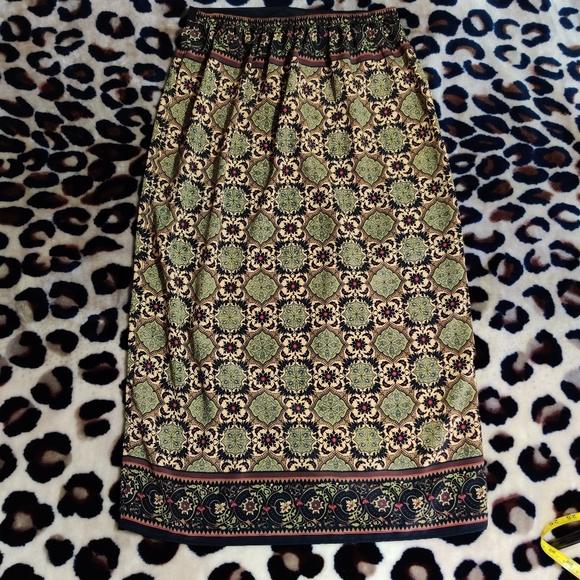 sold......VTG Faux Wrap Skirt by Sag Harbor - Picture 4 of 11